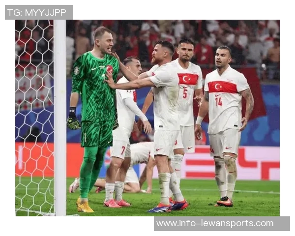 2012年欧洲杯半决赛西班牙与葡萄牙的激烈对决与历史意义分析